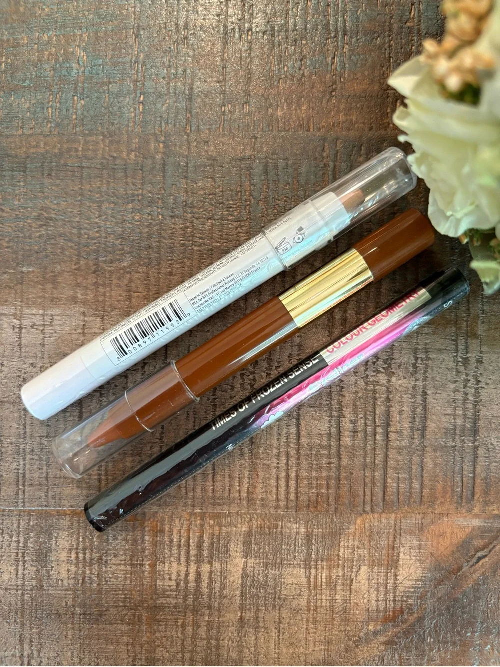 NYX Jumbo Eye Pencil FROSTING + ELLEN TRACY Eyeliner Stick BROWN + 36H Eyeliner!